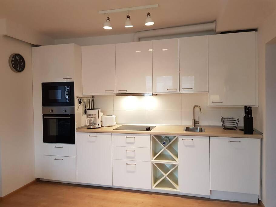 Living City, Apartament Cu Doua Dormitoare Sibiu Eksteriør bilde